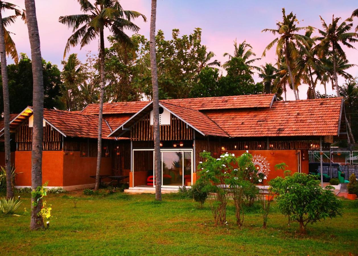 Pura Vida Varkala Hotel Exterior foto