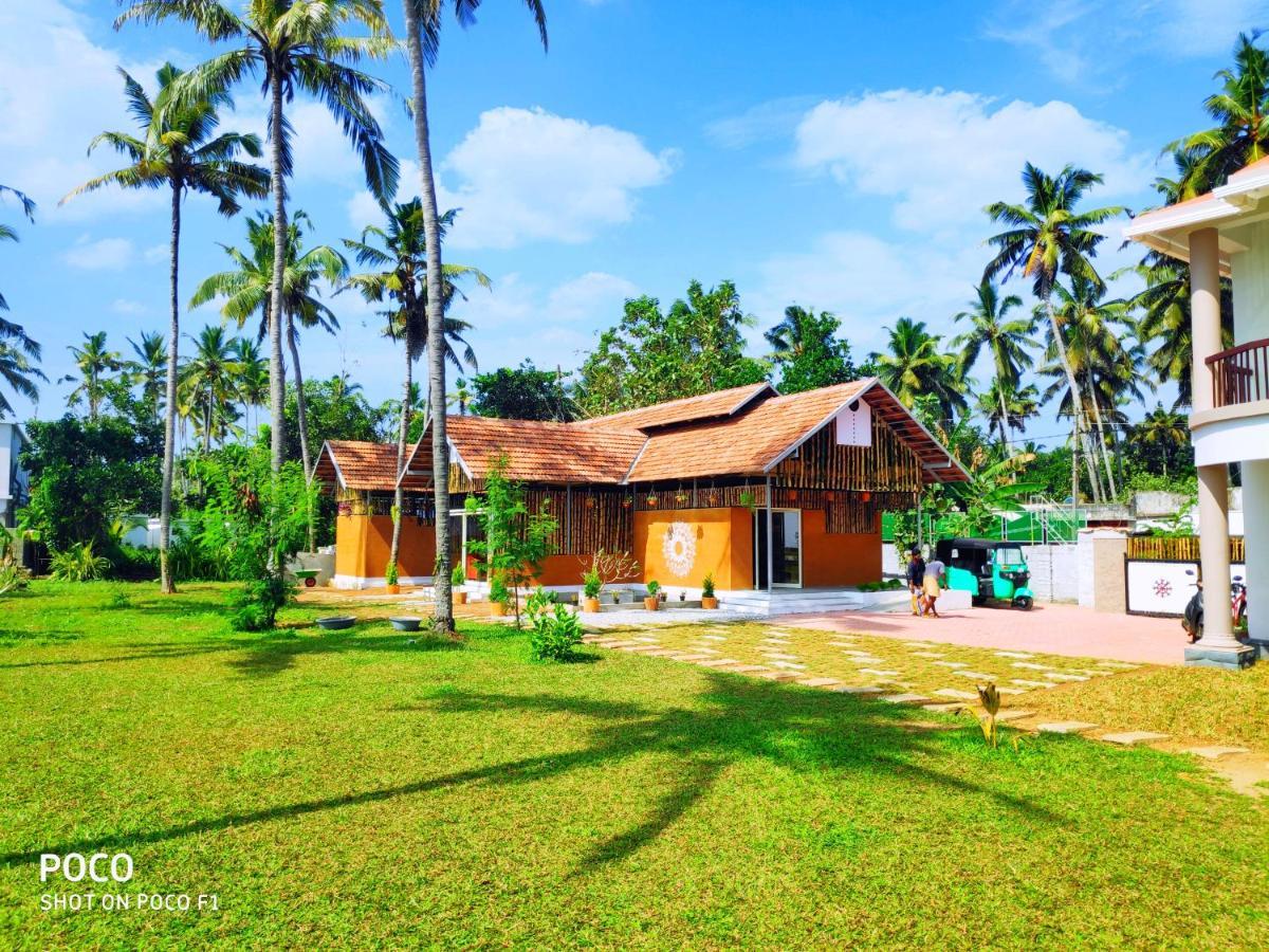 Pura Vida Varkala Hotel Exterior foto